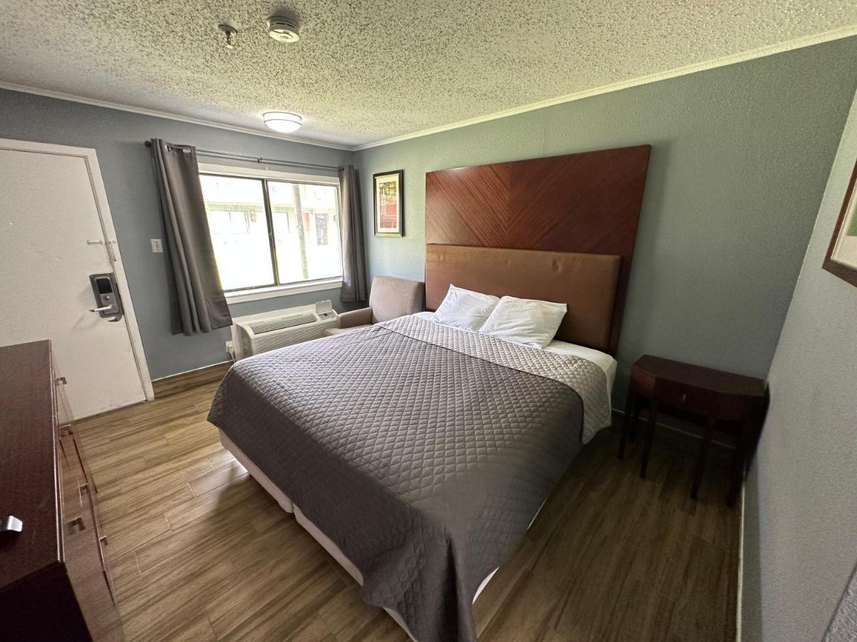 Studio Suites San Antonio Eksteriør billede